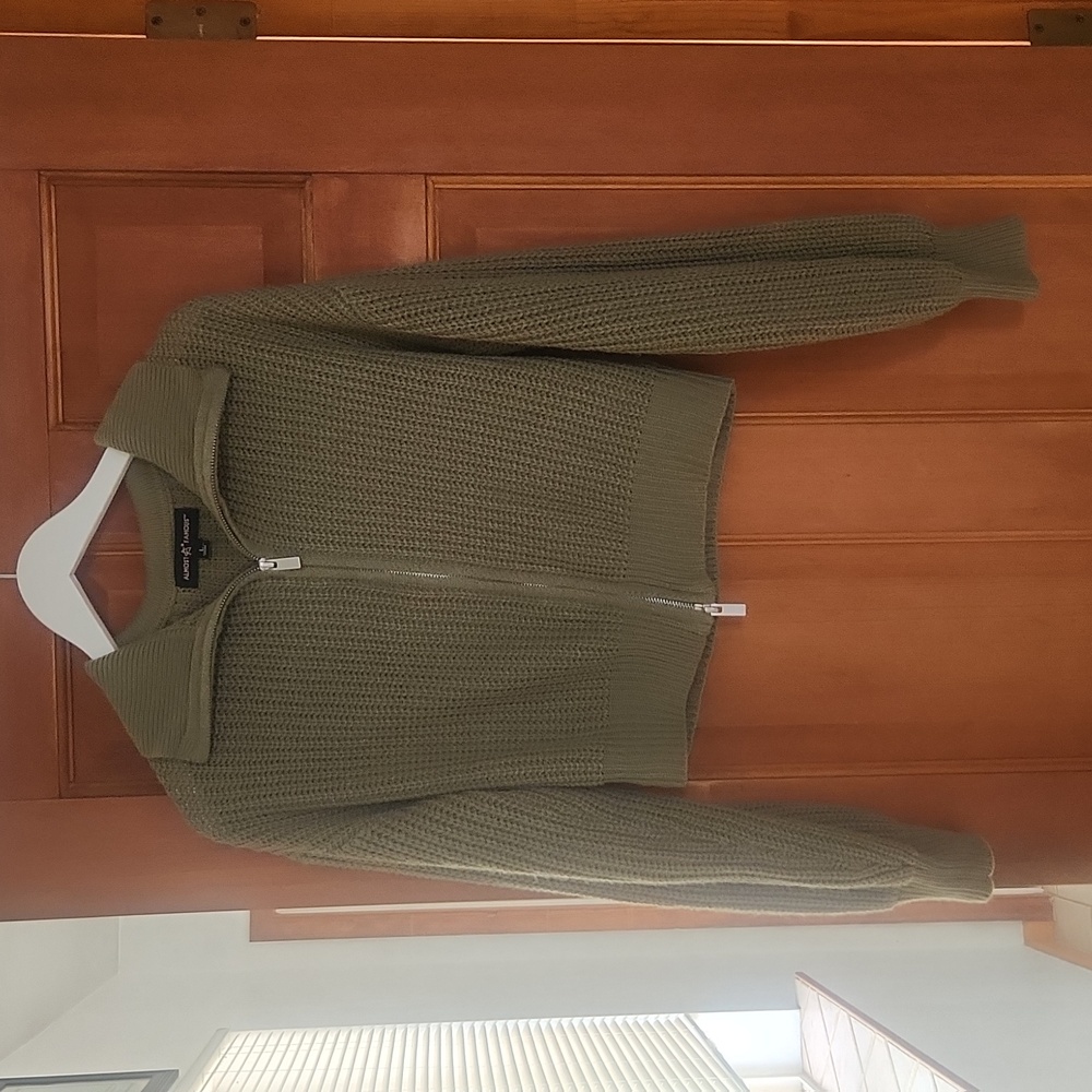 Cropped zip up sweater